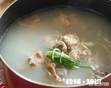 有的人做骨头汤为什么要加醋