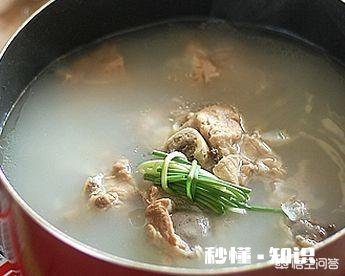有的人做骨头汤为什么要加醋