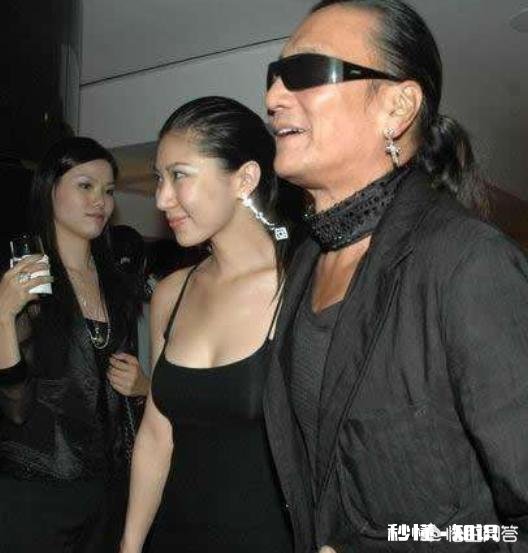 男人一生各个阶段中都会喜欢什么样的女人