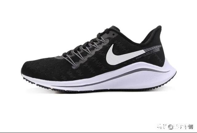 飞马37和vomero14。哪个颜值好看,上脚舒服啊