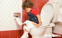 孩子三岁，最近有点便秘，是因为补钙补的吗