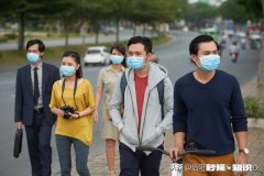 一个30岁的人高中生学历，做什么行业比较赚钱