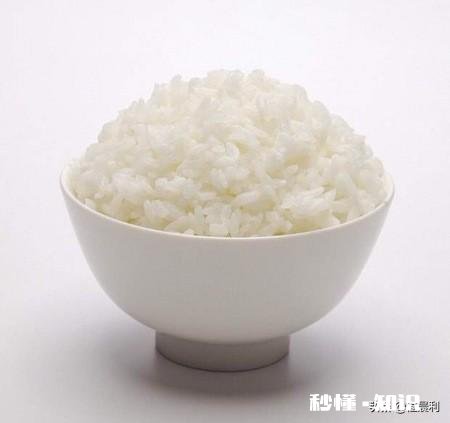 当你饿了,你会选择你喜欢的各种口味的糖果,还是一团没有味道的白饭,求评论