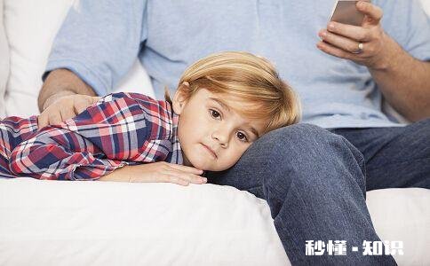 你们玩手机的时候会想到宝宝的感受吗