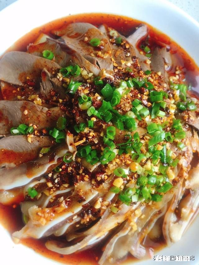 请问过节你们在家都做啥好吃的