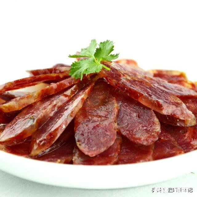 请问过节你们在家都做啥好吃的