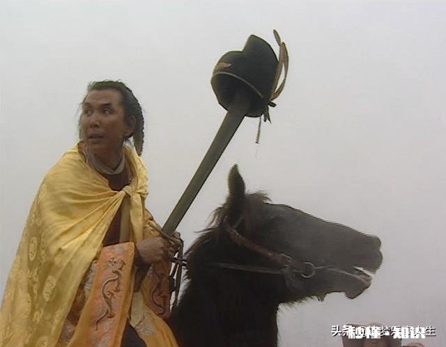 《水浒传》是一本充满负能量，毫无底线的书吗