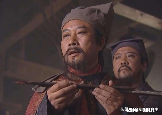 《水浒传》是一本充满负能量，毫无底线的书吗