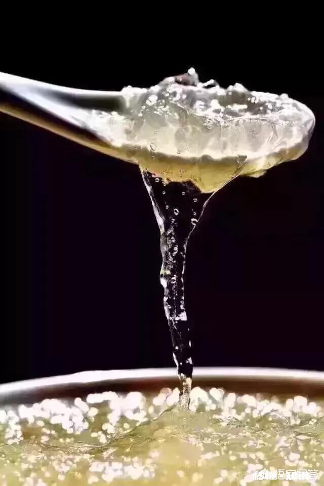 怀孕四个月，一天三餐吃中间加点水果，这样营养能跟的上吗