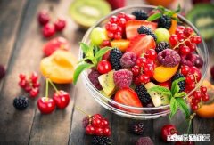 糖类 每天只吃肉类和果蔬，不吃主食，对身体有害吗