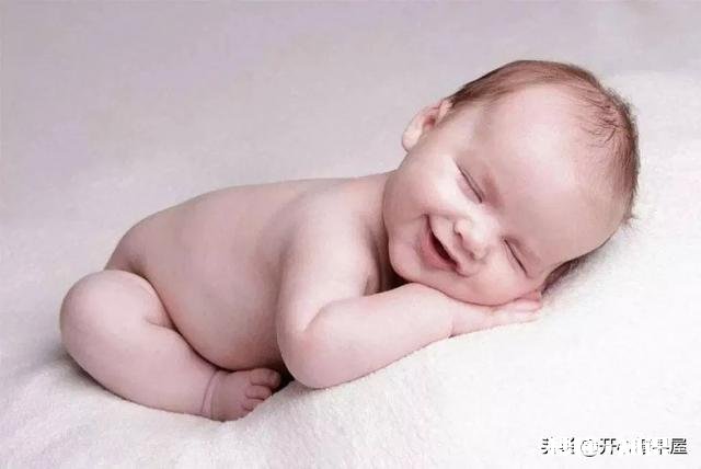 7个多月的宝宝喜欢趴着睡觉是什么原因需要干预吗