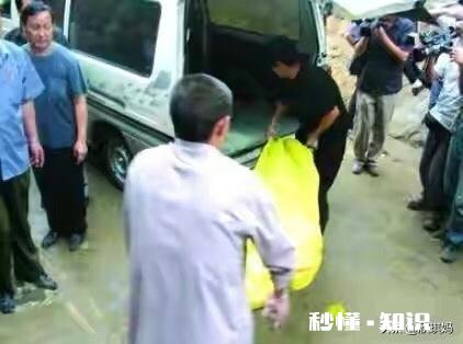 襄阳女孩果果被邻居杀害，再次引发对留守儿童安全怎样的讨论