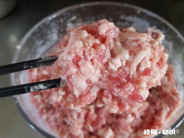 精肉水饺馅怎么调好吃