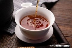 每天喝大量普洱熟茶好吗