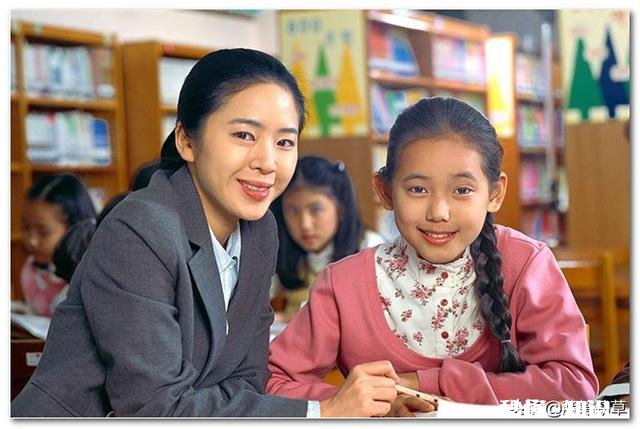 疫情期间上网课，有些孩子没学到知识却迷恋上手机，对此你怎么看