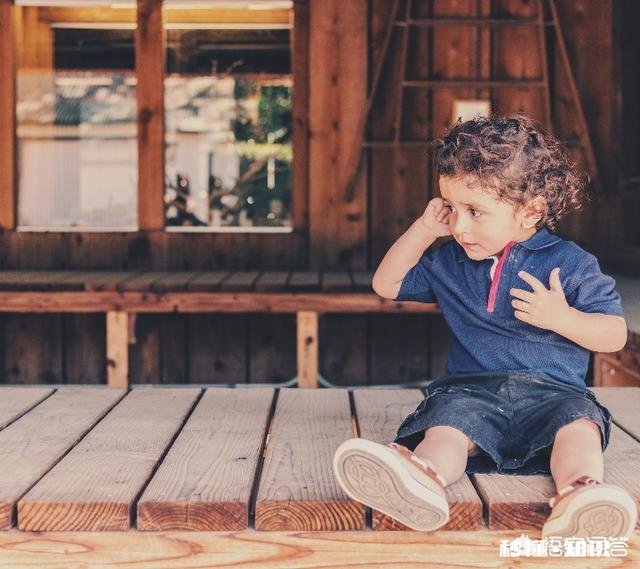 七八岁的男孩太调皮，该怎样教育呢