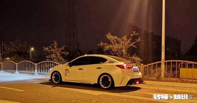 在哪一个瞬间你觉得你的车比别人的强