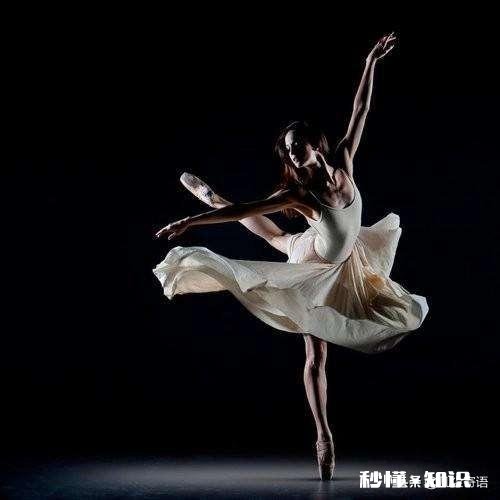 问下结婚过的男同胞外快该不该给老婆