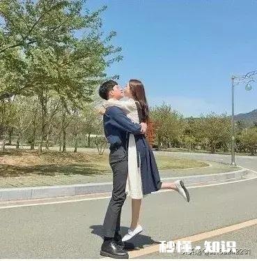 男朋友对我很好，但是有很多事我接受不了，我们该分手吗