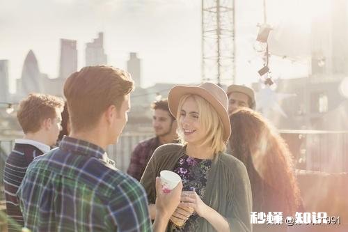 沟通在生活中太重要了，有多少夫妻之间长时间没交心的沟通过了