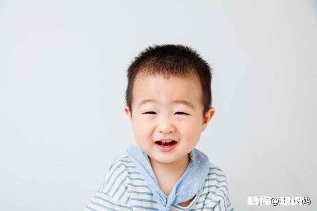 不管你站在什么角度，你觉得家里生二胎要跟大的商量吗