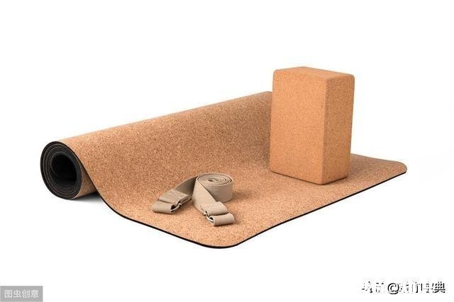 瑜伽垫块什么材料