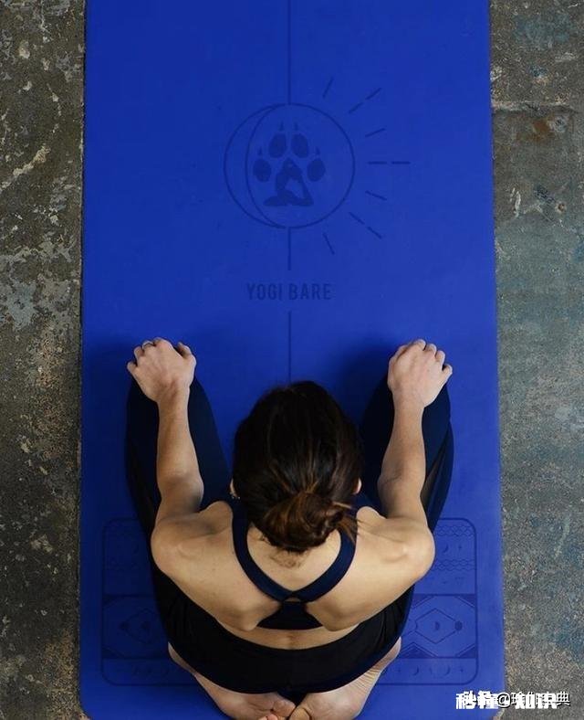 瑜伽垫块什么材料