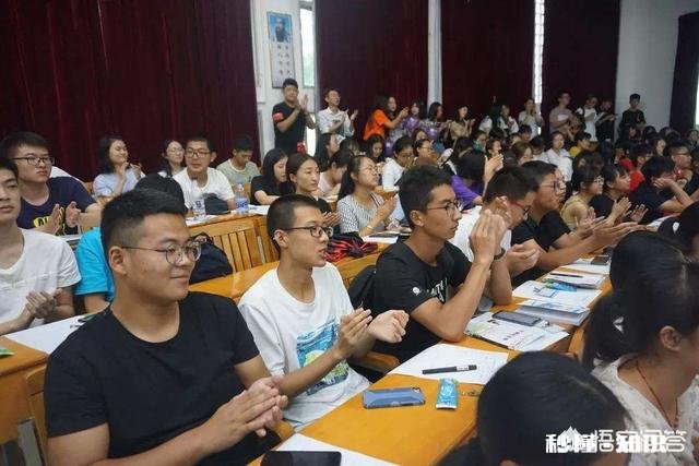 高考过后开始填报志愿，有人说“考得好不如报的好”，你怎么看