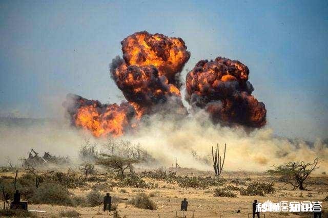 委内瑞拉小股军队叛变，被政府给镇压下去了，美国表示随时表示干预，各位怎么看