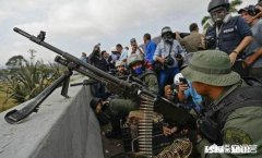 委内瑞拉小股军队叛变，被政府给镇压下去了，美国表示随时表示干预，各位怎么看