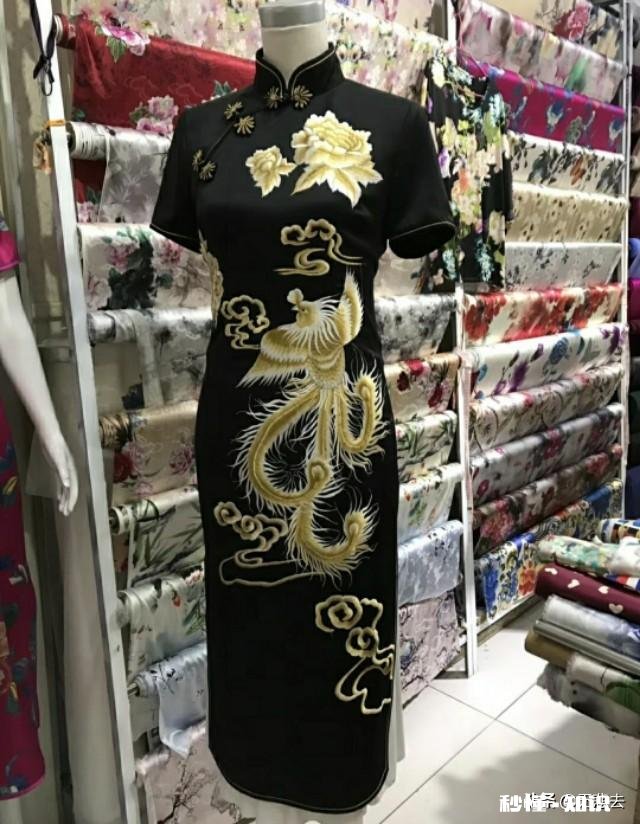 买的衣服与定制的衣服哪个合身好看