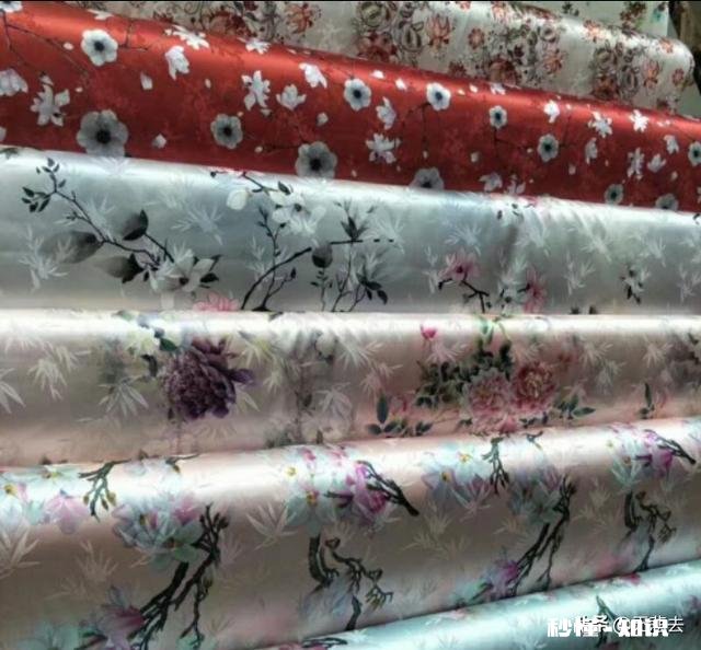 买的衣服与定制的衣服哪个合身好看