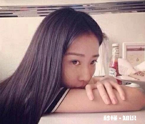 婚后另一半与陌生异性交往,你会怎样