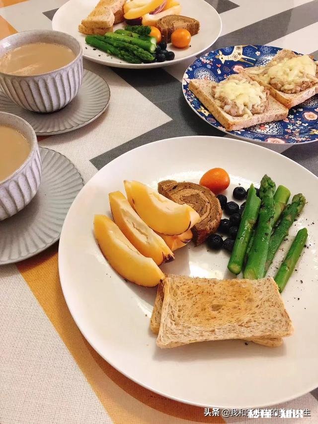 早上全麦面包搭配黑咖啡可以吗