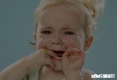 婆婆和公公总是吵架，孩子还能给他们带吗