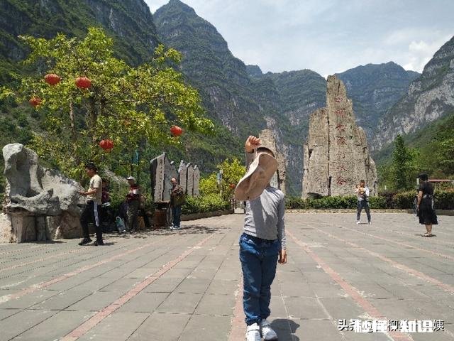 小孩总是挑食怎么办