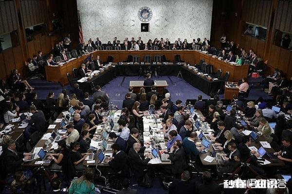 如何看待扎克伯格听证会上,美参议员对科技领域显得十分“无知”的现象