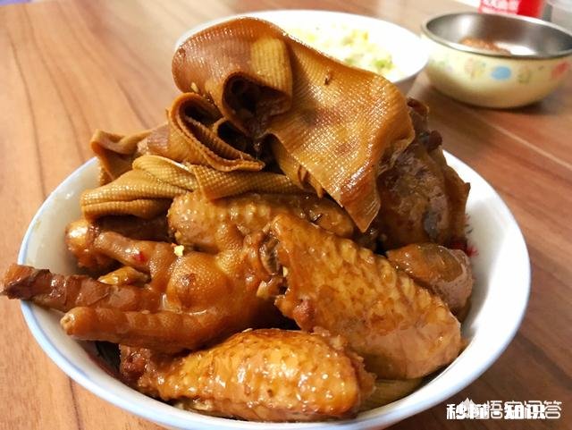 新人做卤菜摆摊，想问问卤菜品种应该选择哪一些，如何配比菜品比重