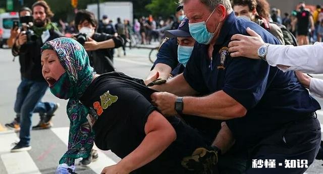 如何看待美国黑人警察倒戈支持游行