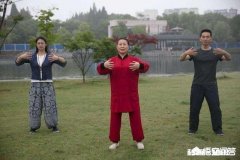 站桩要腹式呼吸吗