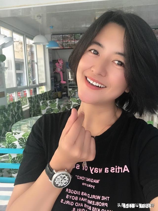 有什么适合60岁女人在家锻炼身体的项目