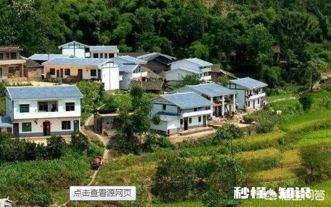 村民与父母弟兄分户分家得30平米，在另外宅基地批准90平米建房，两处宅基地违法吗