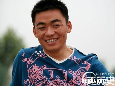 人丑，没钱，还能找女朋友吗