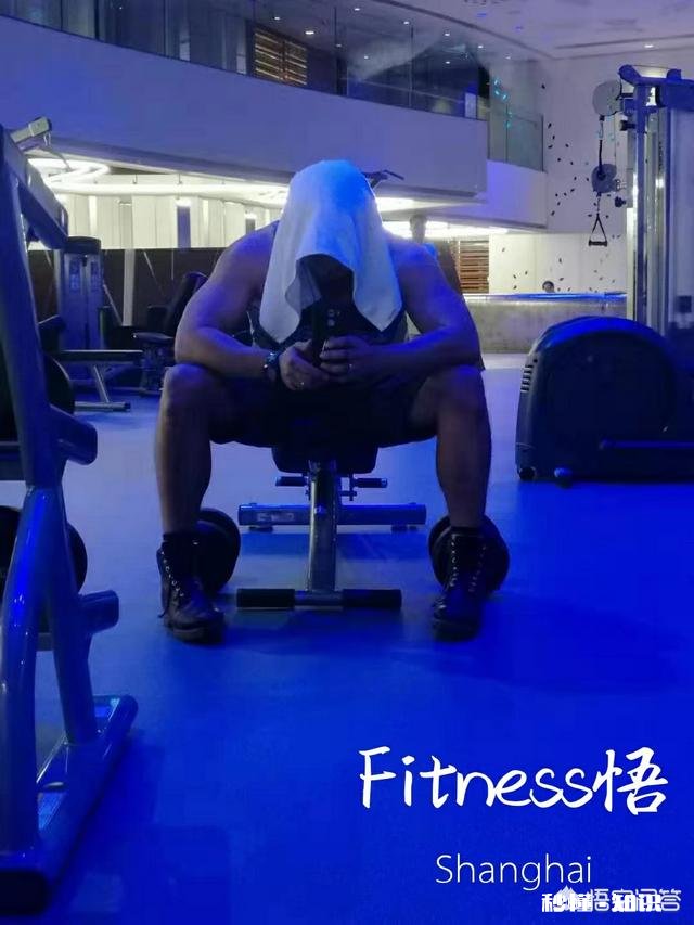 15岁男生怎么练出腹肌