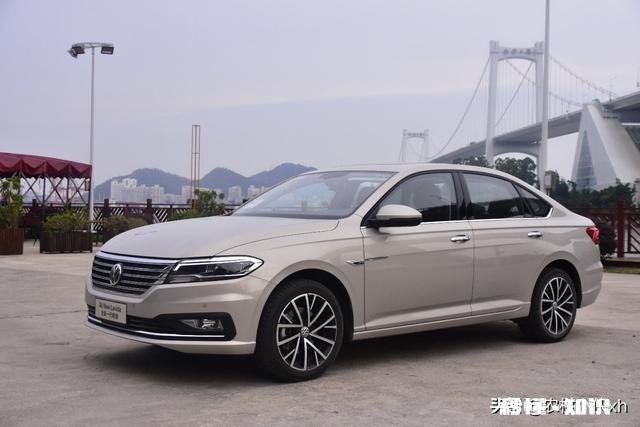 10-15万之间，哪款大众汽车比较经济适用