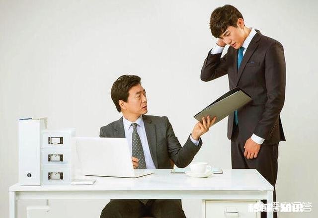 老板只给了一点点年终奖是什么意思