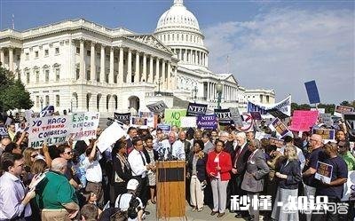 有的人说美国人没有存钱的概念,这是真的吗美国政府关门,导致公务员领救济,你怎么看