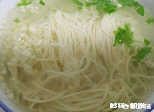 吃面条加蒜瓣，为什么?你会加吗