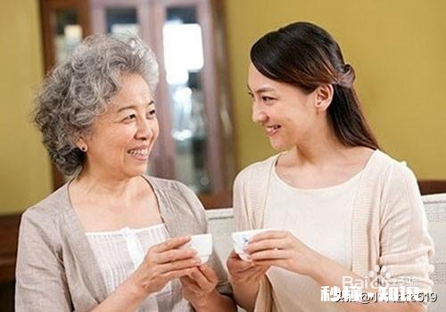 有女儿的妈妈,女儿有了孩子你会帮忙带还是给钱为什么