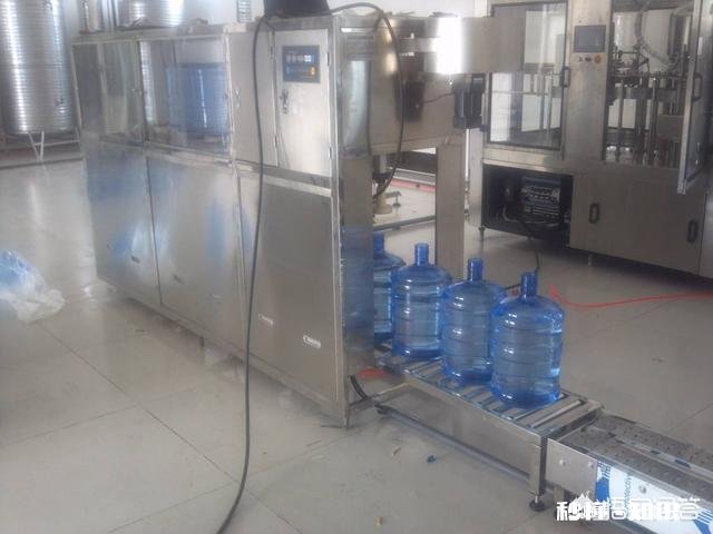 你愿意喝自来水还是桶装水，或者家用净水器的纯净水